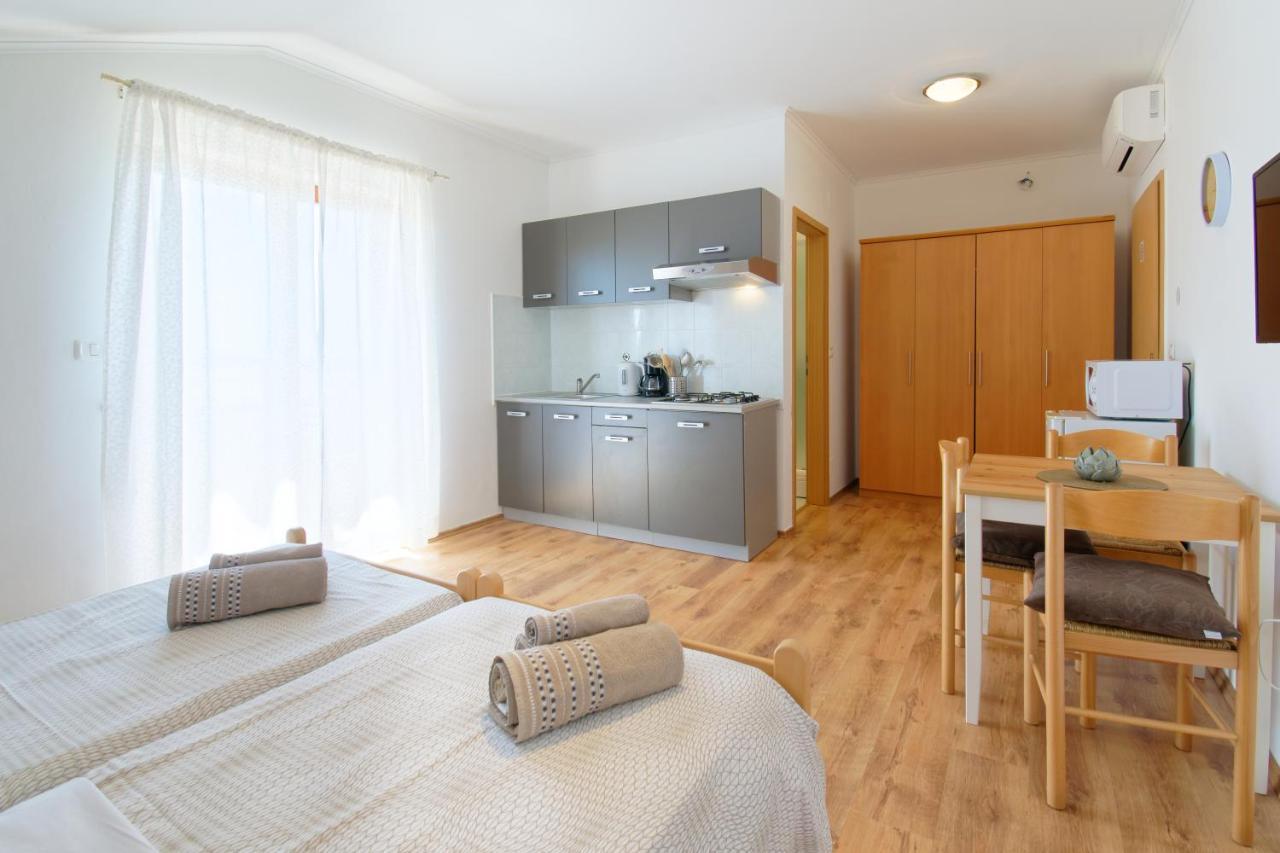 Apartments Belvedere By Rent Istria Plovanija Exterior photo