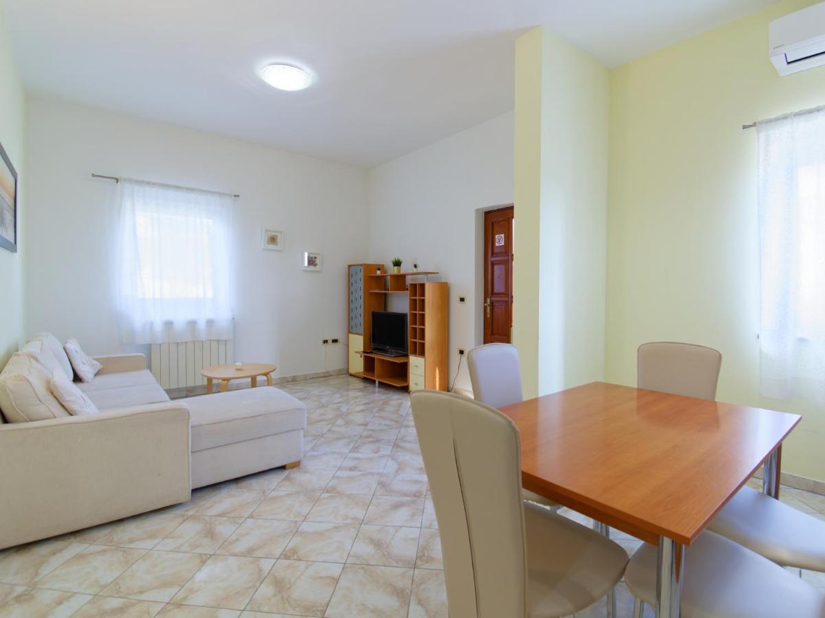 Apartments Belvedere By Rent Istria Plovanija Exterior photo